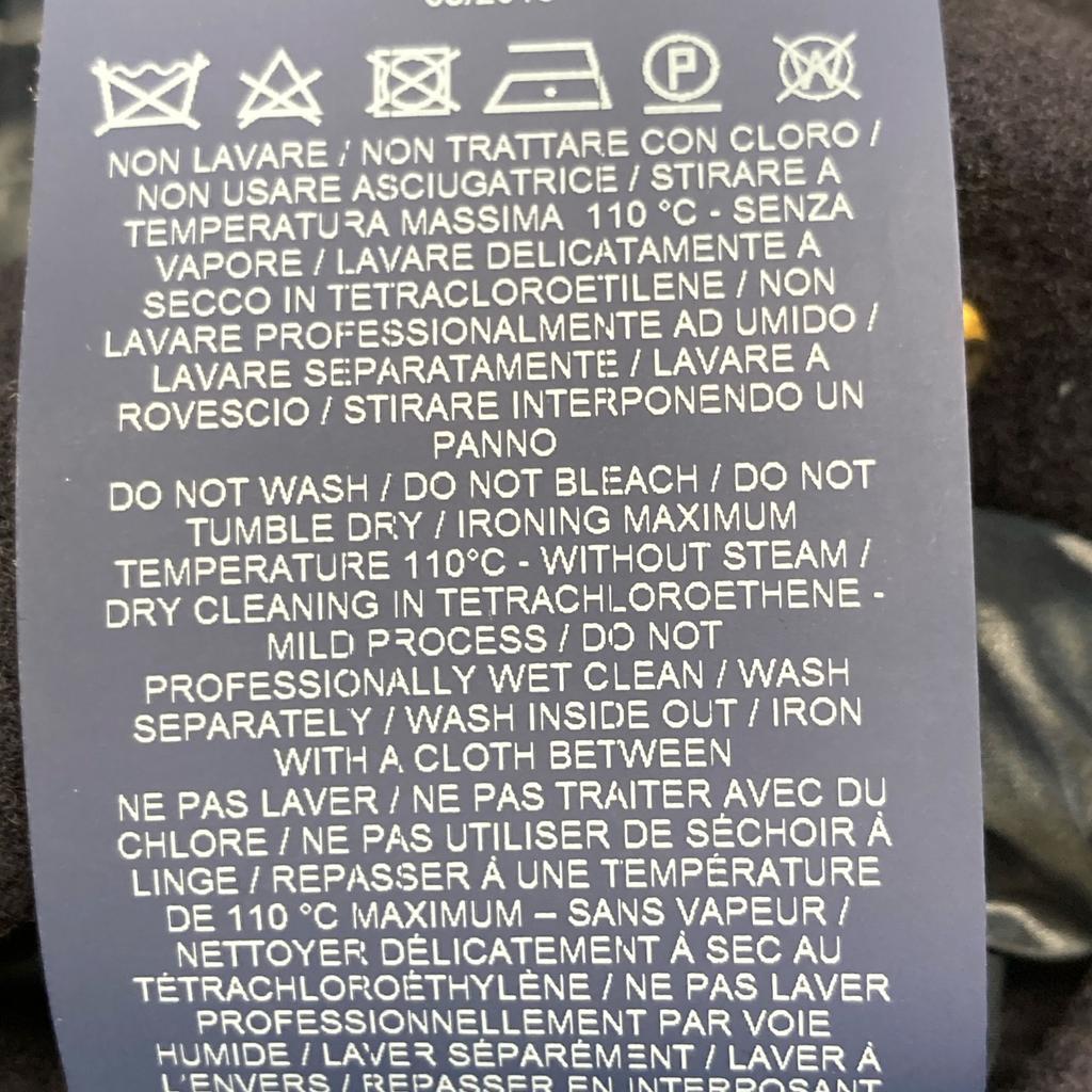Herno GC0015G-39601 Navy Wool X Nylon Different Material Switching Hooded Down Coat Coat 14A NavyUsed