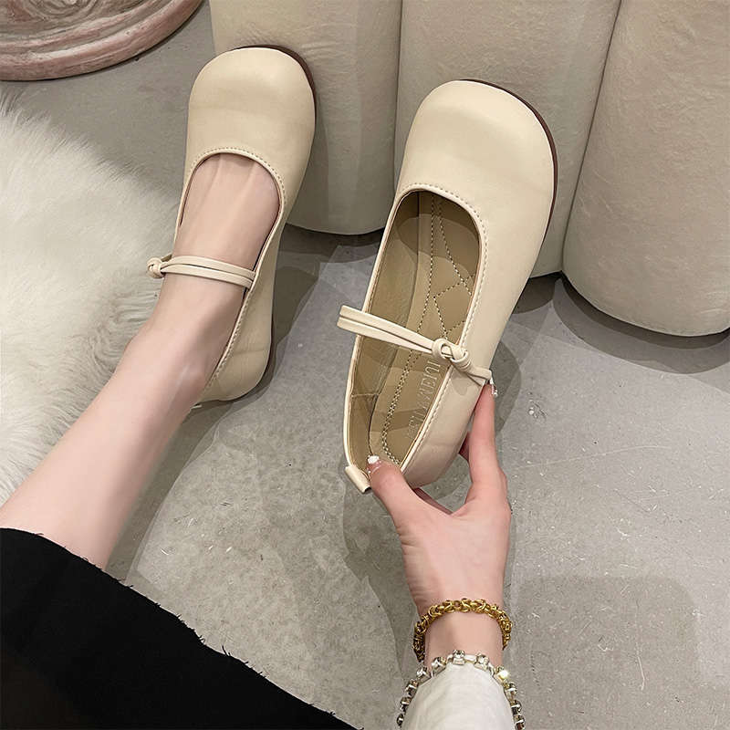 With skirt evening breeze French Mary Jane grandma shoes girl 2025 new autumn flat fairy shoes gentle single shoes