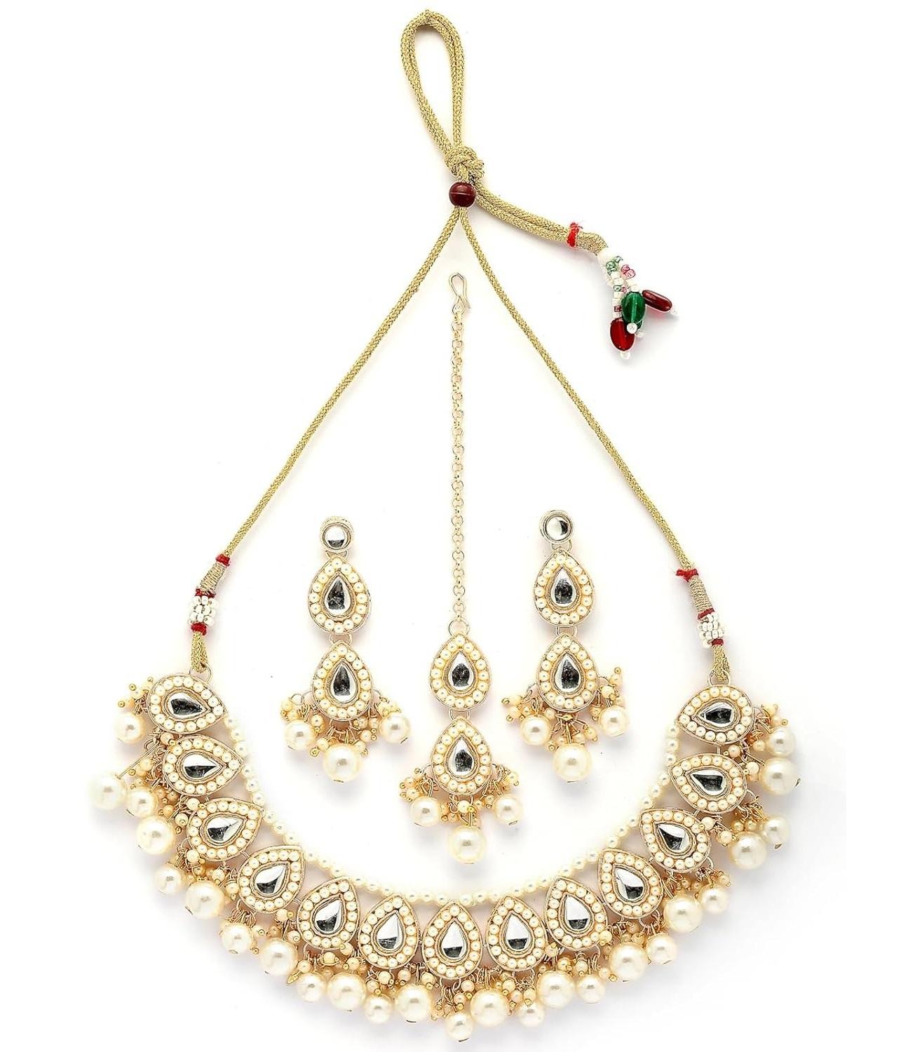 

Women Good Looking Stylish Kundan & Pearls Studded White Choker Necklace with Drop Earring Maangtikka Jewellery Set Onesize