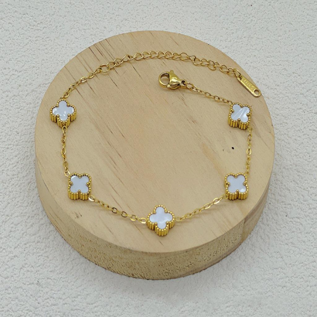 

9 мм двухсторонний браслет из ракушек Lucky Five Flowers с четырьмя листьями клевера, легкий роскошный стиль Ins, не теряет цвет, браслет из титановой стали 18K