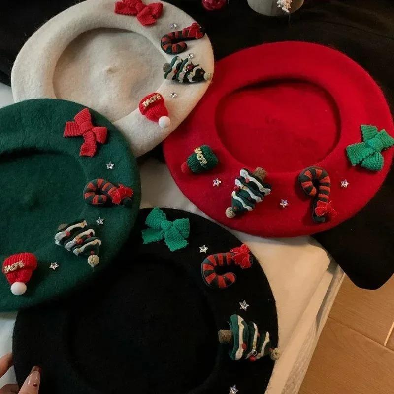 New Christmas Beret Retro Red Hat Female Winter Bow Christmas Tree Beret Warm Student Hat Female Painter Hat New 2024
