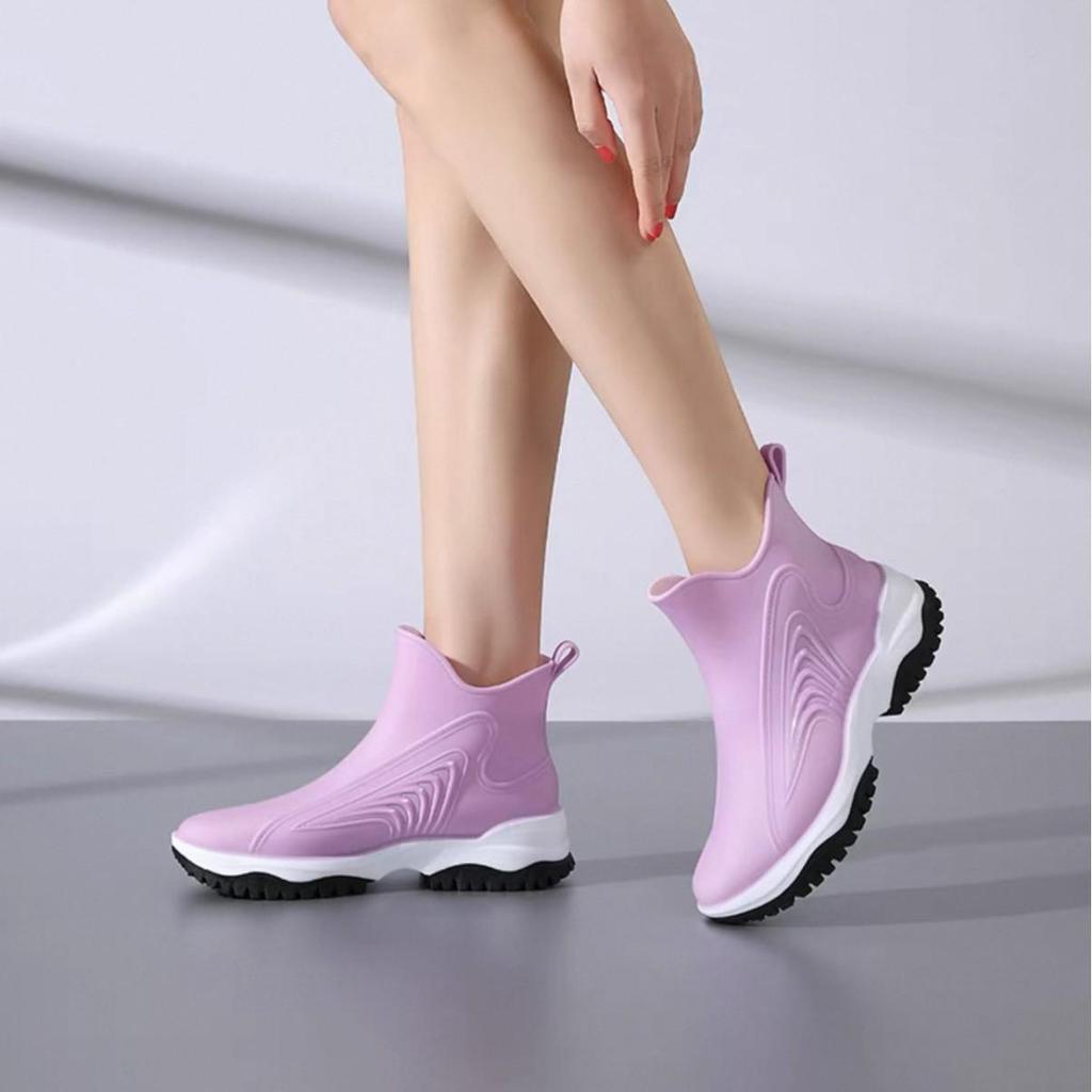 Women's Waterproof Rain Boots: Short-Cuffed Non-Slip Summer Shoes for Outdoor Wear and Kitchen Use.