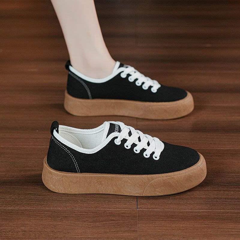 Lightweight Women's Canvas Board Shoes - 2025 Autumn Collection, Breathable and Versatile