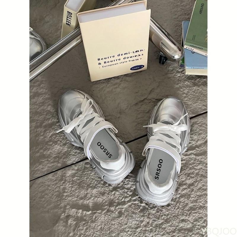 Spring New Thick Soled Height Increasing Women's Outdoor Sports Shoes Comfortable Breathable Lace Up Fashionable Casual Shoes