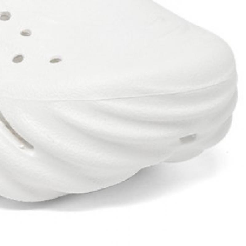Crocs Echo Clog 207937 100