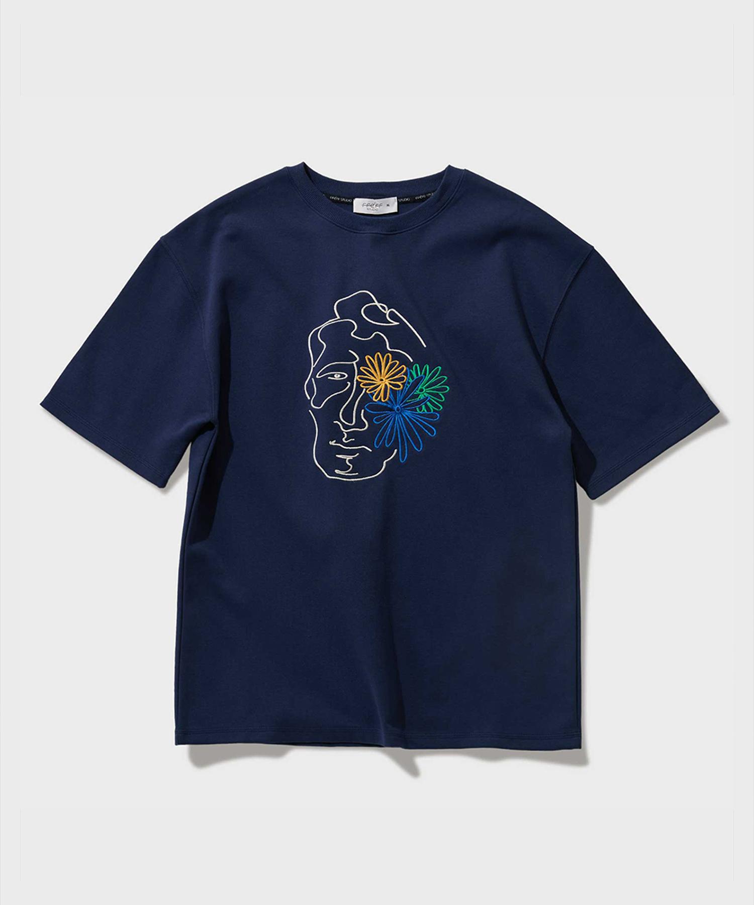 Pep Studio Face Flower Embroidered Short Sleeve T-Shirt (Navy) Navy/L