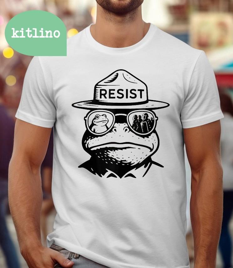 Antifa Frog Activist Portland Unisex T-Shirt S