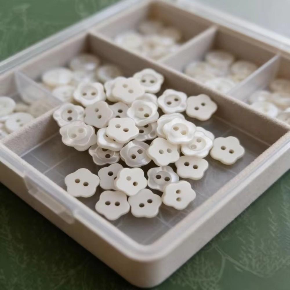 Round Flower Shape Buttons Pearlescent 11mm Decorative Buttons Two Holes Sewing Accessories Scrapbook Decoration