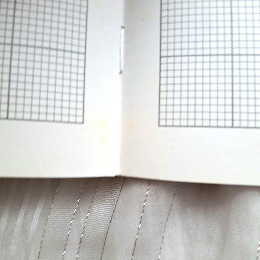 [USED] Le Rouge traditional cross stitch pattern collection, foreign books