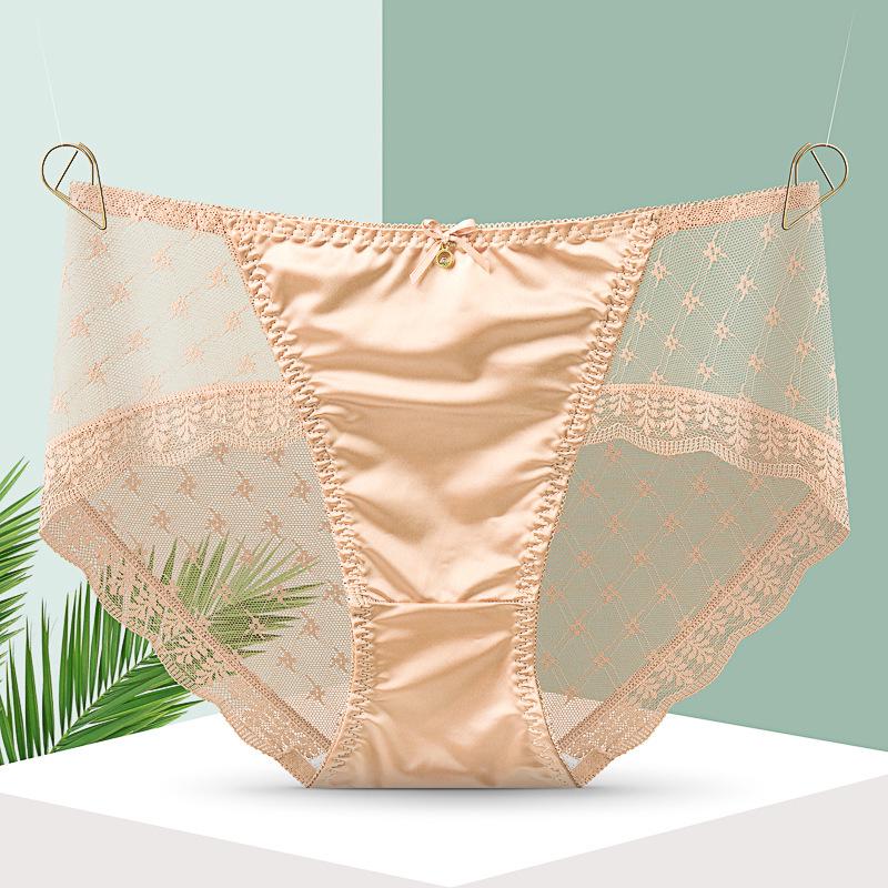 Luxe Lace Silk Plus Size Mid-Waist Women s Breathable Briefs with Butt Lifting Design L