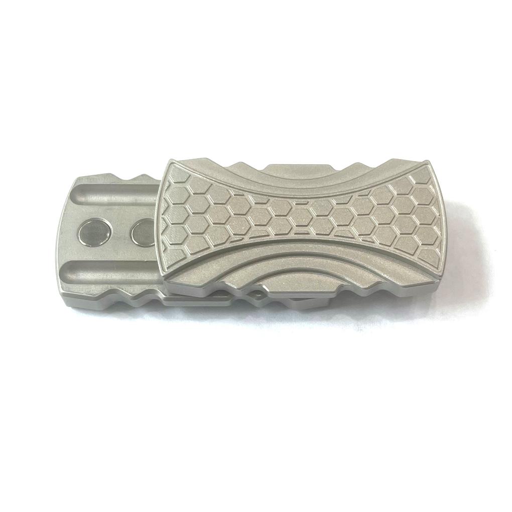 Magnetic Fidgets Slider Metal Hand Spinner Stress-Relief Fingertip Decompression Toy Push Clickers for Office School