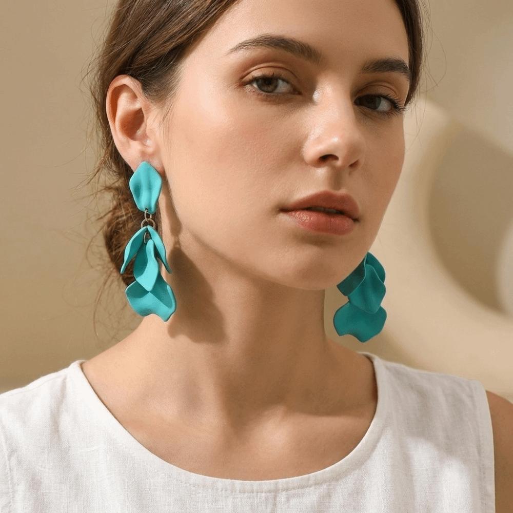 Zinc Zinc Alloy Petal Tassel Earrings Sweet Dangle Earrings Acrylic Drop Earrings  Formal Occassion
