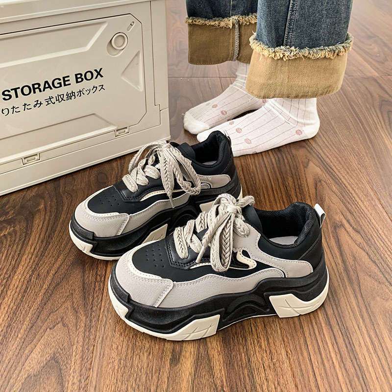 thick-soled black dad shoes women's 2025 new spring and autumn sports and leisure muffin bread shoes versatile height-increasing board shoes