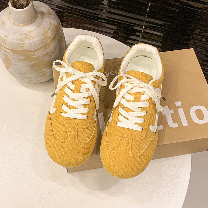 Dexun shoes women's 2025 new popular spring and summer versatile super fire Forrest Gump shoes soft sole running retro casual sports shoes
