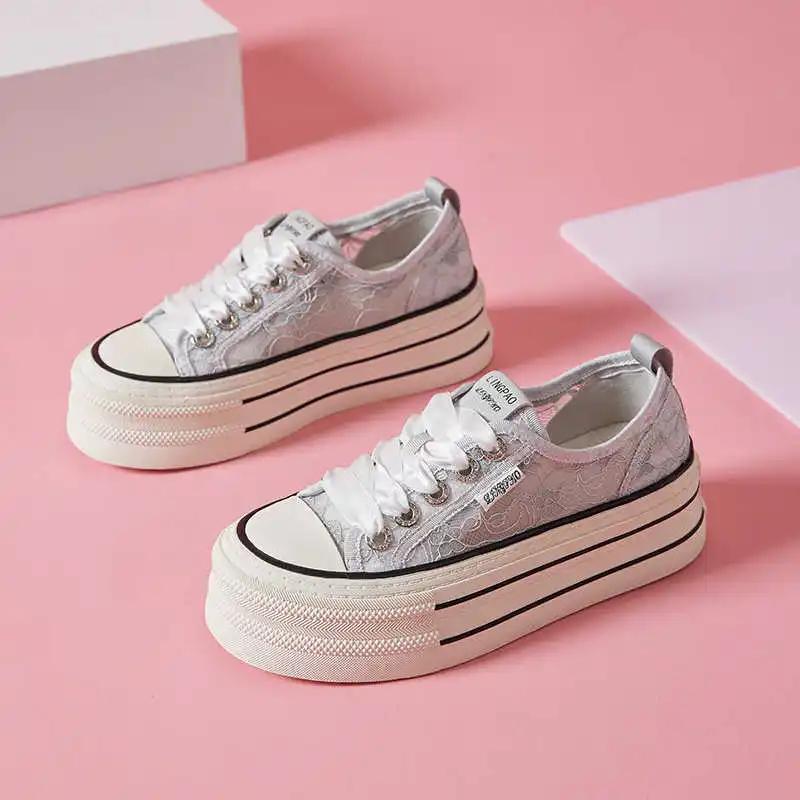 Fashion With Holes Platformed Green Shoes Woman Training Sneakers Lady Casual Women's Tennis Sports Sapatenes Luxury Particular