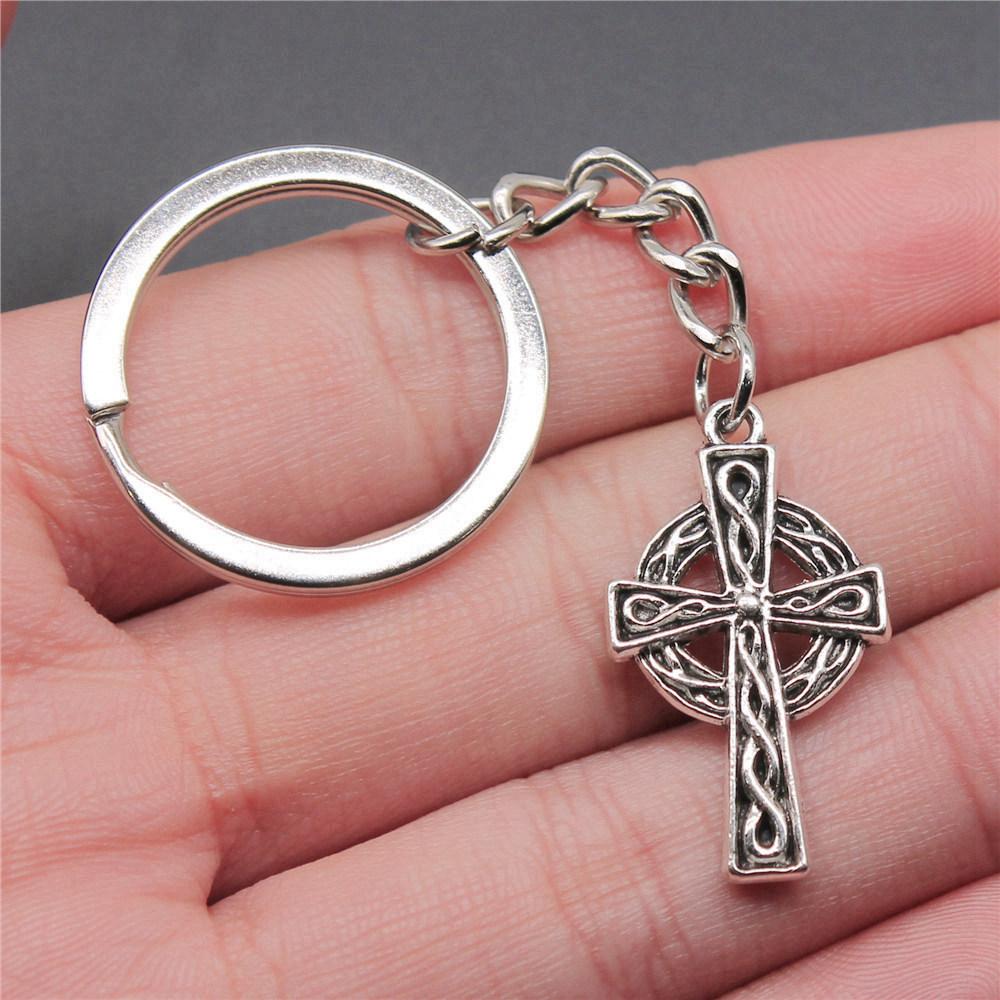 Cross Religious Amulet Keychain for Family Trendy Cute Fathers Day Gift Streetwear Key Organizer