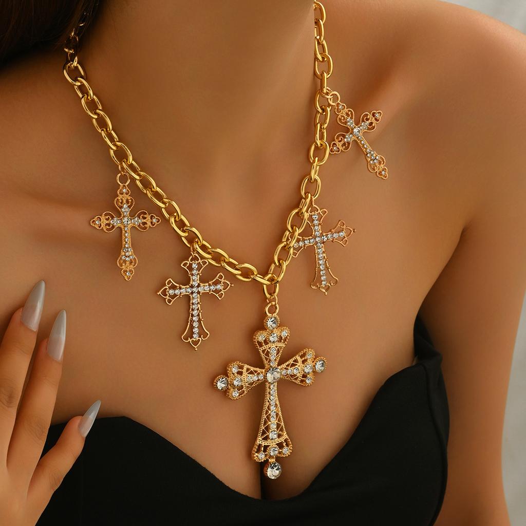 New Women's Necklace Geometric Cross Set with Diamonds Design Pendant Clavicle Chain Versatile Necklace