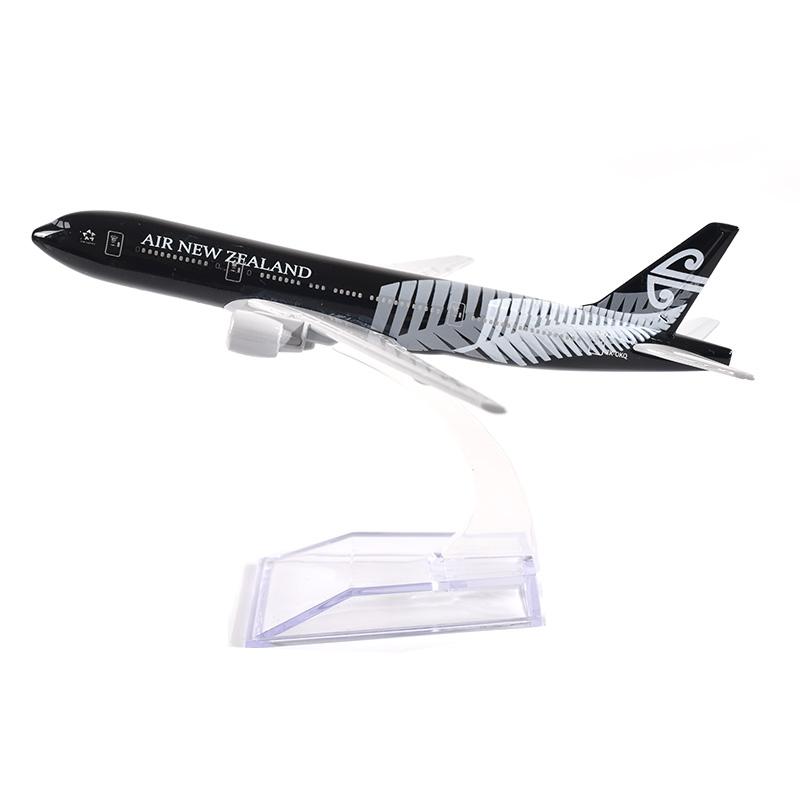 Jason Tutu Original Model A380 Airbus Boeing 747 Airplane Model Aircraft Diecast Model Metal 1:400 Airplane Toy Gift Collection