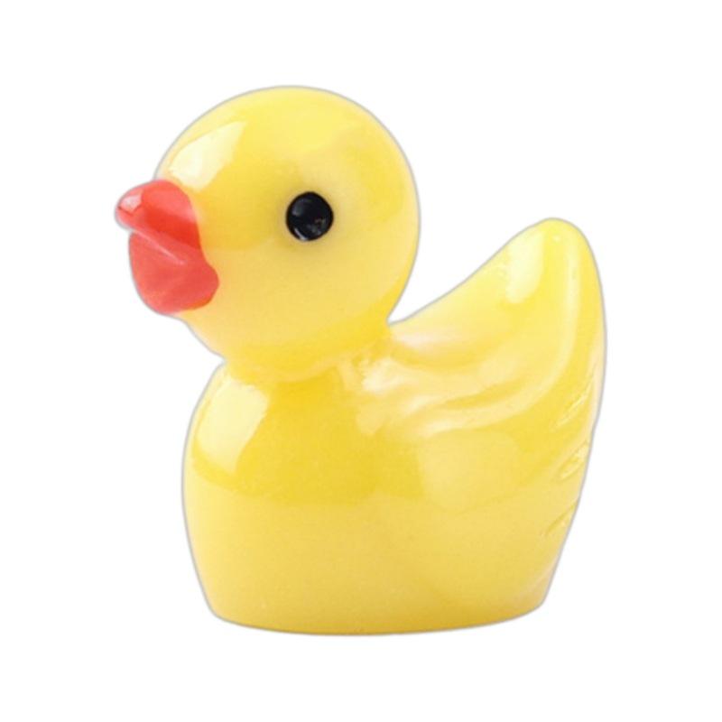 Yellow Duck Resin Figurine for Micro Landscape Decoration