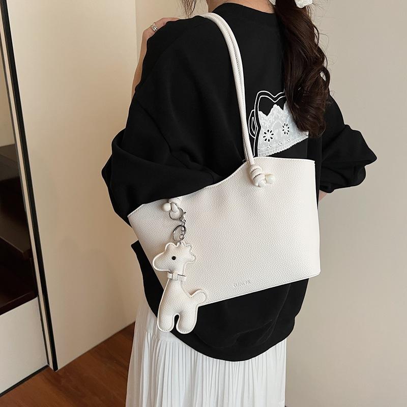 Fashion Versatile Large-capacity Commuter Tote Bag Women's New Casual Solid Color Shoulder Bag