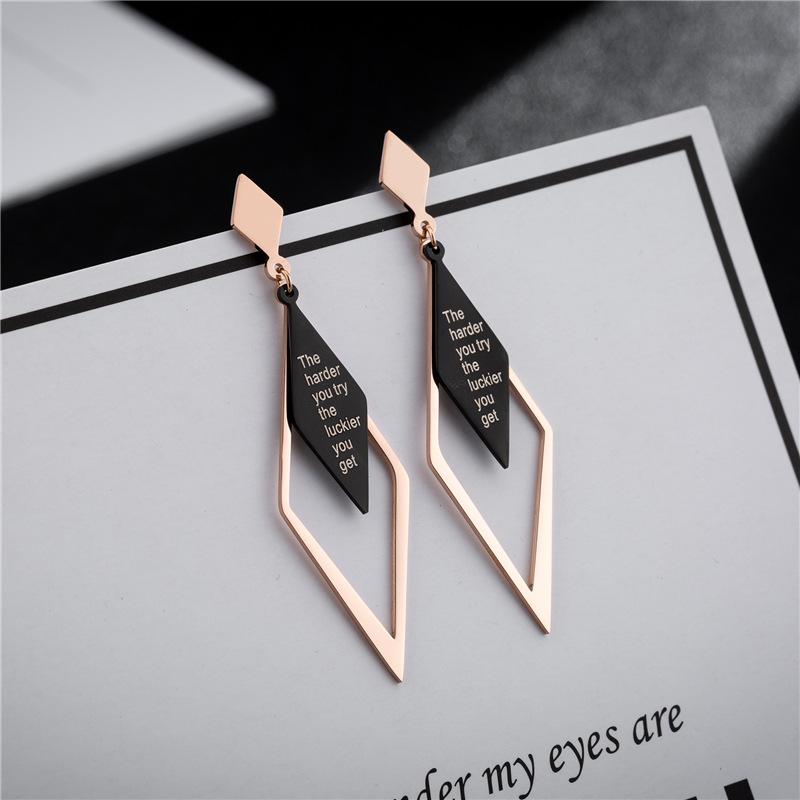 

Fashion Ladies Light Luxury Earrings Geometric Titanium Steel Unique Accessories Fashionable Earrings with Exaggerated Creativity Contrasting Colors Style 1