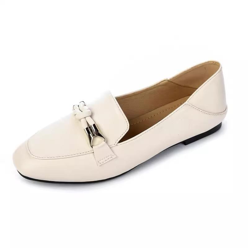 Single shoes women's summer new one-pedal women's shoes versatile Loafu Doudou shoes flat-soled small leather shoes summer and autumn