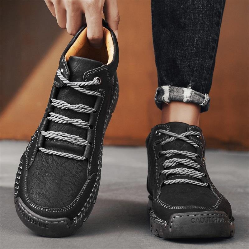 Men's Solid Color Retro High-Top Casual Ankle Boots Fashionable Round-Toed Comfortable Flat Boots Outdoor Durable Walking Boots