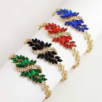 European and American Fashion Resin Flower Bracelet with Diamond S-Shaped Design for Women