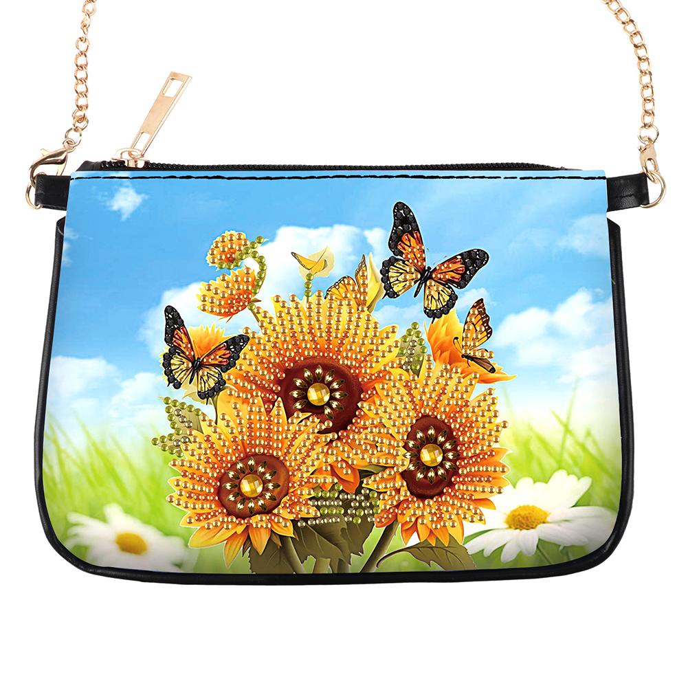 

Special Shape Highland Yak Diamond Painting Purses Diamond Painting Clutch Bag Handmade Arts Craft Makeup Bag for Christmas Gift