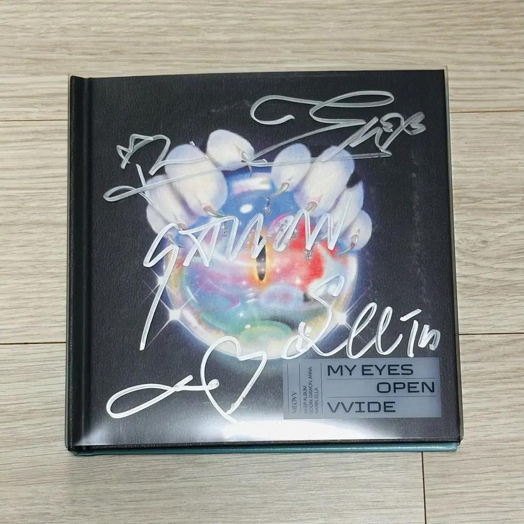 Meovv Miyao My Eyes Open Wide Autographed Album Sell