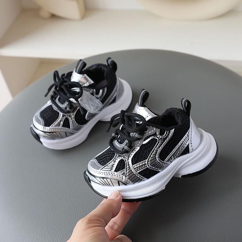 Soft Sole Breathable Mesh Sneakers Toddlers Ages 1-5 Years Non-Slip Lightweight Kids Running Shoes With Hook Loop