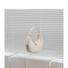 Niche Design Bag Female Simple Personality Underarm Crescent Bag 100 Hand Bill of Lading Shoulder Bag