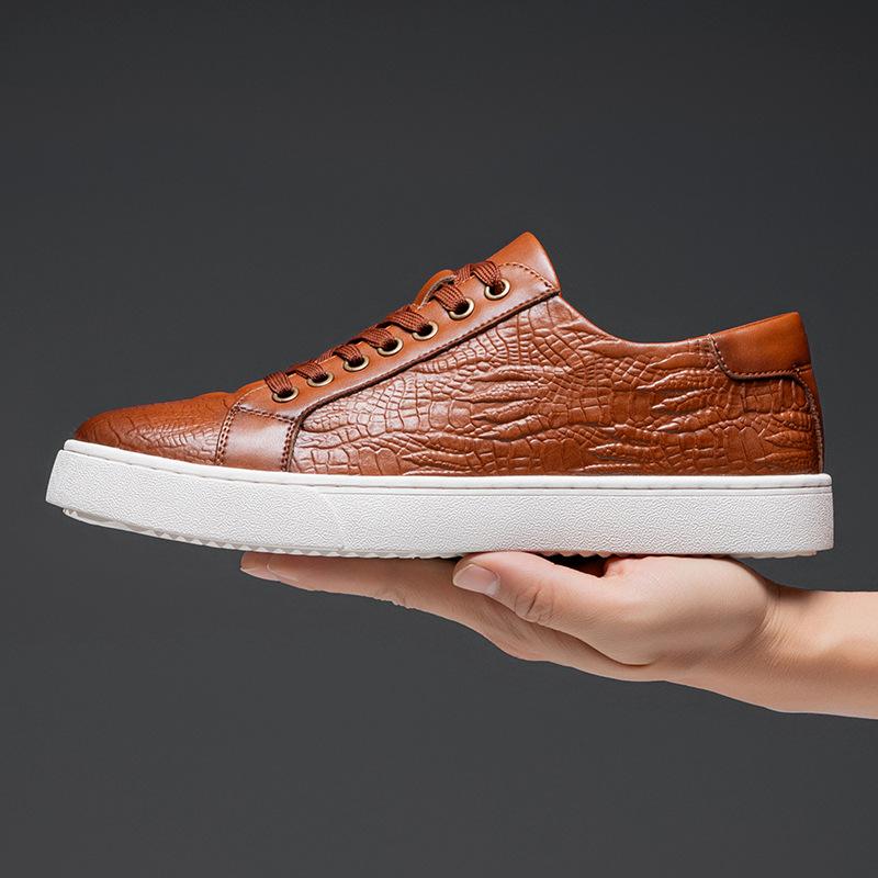 Extra large size men's shoes spring 2025 new trend board shoes British style color polishing casual shoes soft sole white shoes men