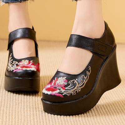 Fashion GKTINOO Handmade Retro Women Shoes Round Toe 9cm Height Increasing Wedges Casual Shoes Ladies Genuine Leather Platform Loafers