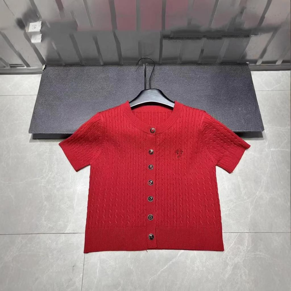 D Family Spring Embroidered Bee Button Knit Cardigan - Age-Reducing, Casual, Versatile Short Sleeve Top