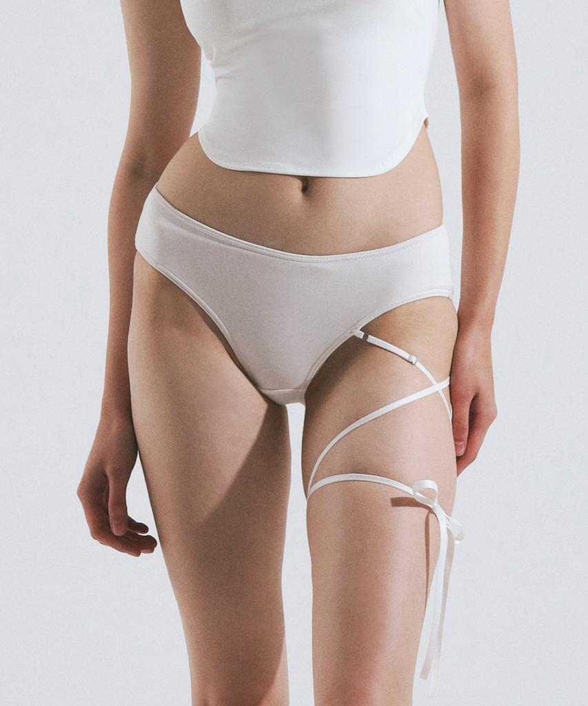 VINAJ Cross Ribbon Low Bikini Panties (White)