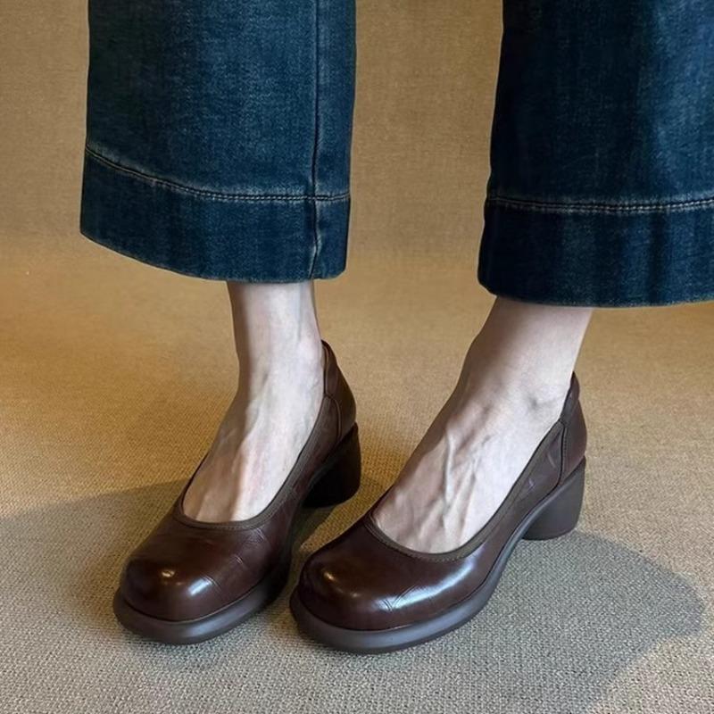 Fashion Hot Selling 2025 Women Square Toe High Heels Spring Light Sneakers Fashionable Flat Shoes Women Work Shoes Comfortable for Work