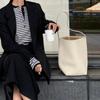 Haute couture niche TR bucket bag women's first layer cowhide minimalist high sense portable large capacity commuting shoulder tote bag
