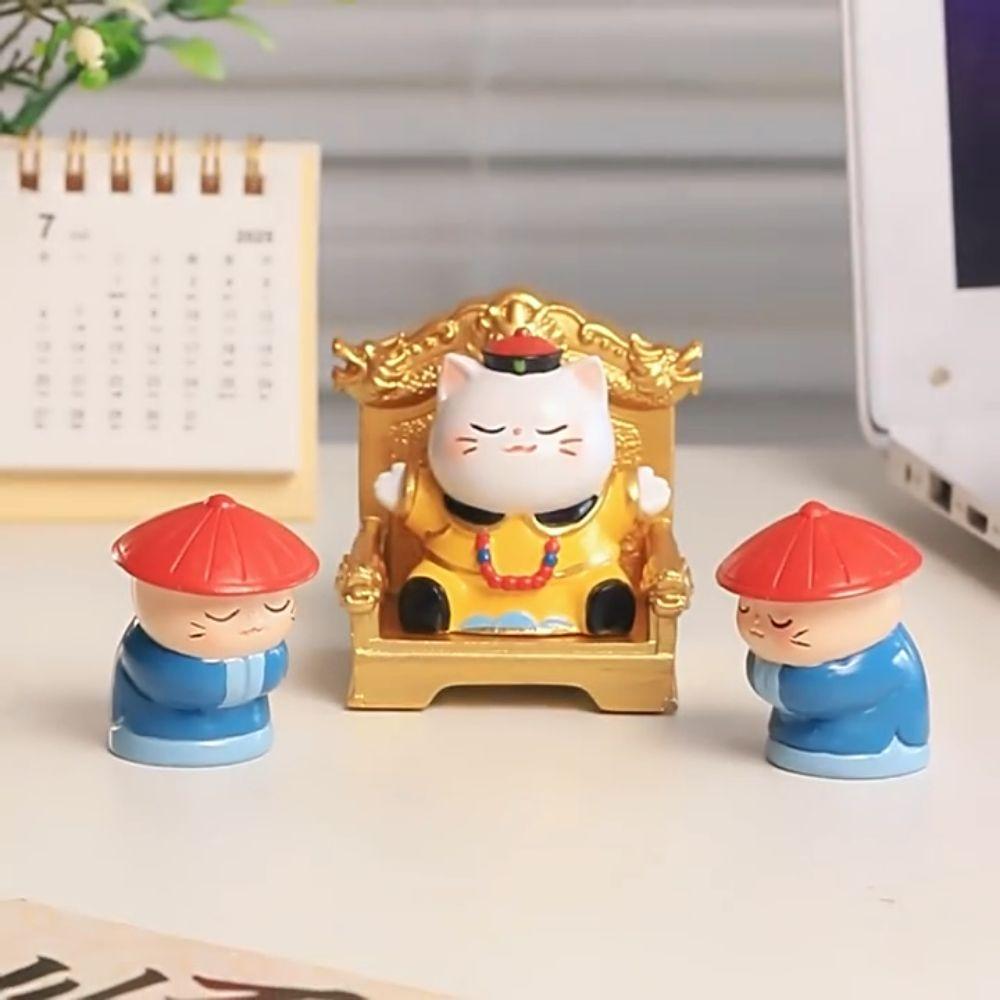 Emperor Cat Mini Resin Doll Miniature Cartoon Cat Ornaments  Dollhouse Decoration