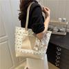 Class Commute Large Capacity Beautiful Summer Popular Versatile New Casual Shoulder Armpit Tote Bag
