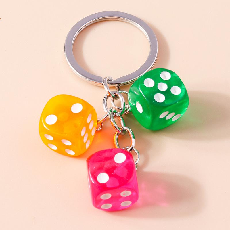 Cuet Resin Geometric Dice Keychain Keyring Pendants for Women Men Car Key Holder Handbag Pendants Charms DIY Jewelry Gifts