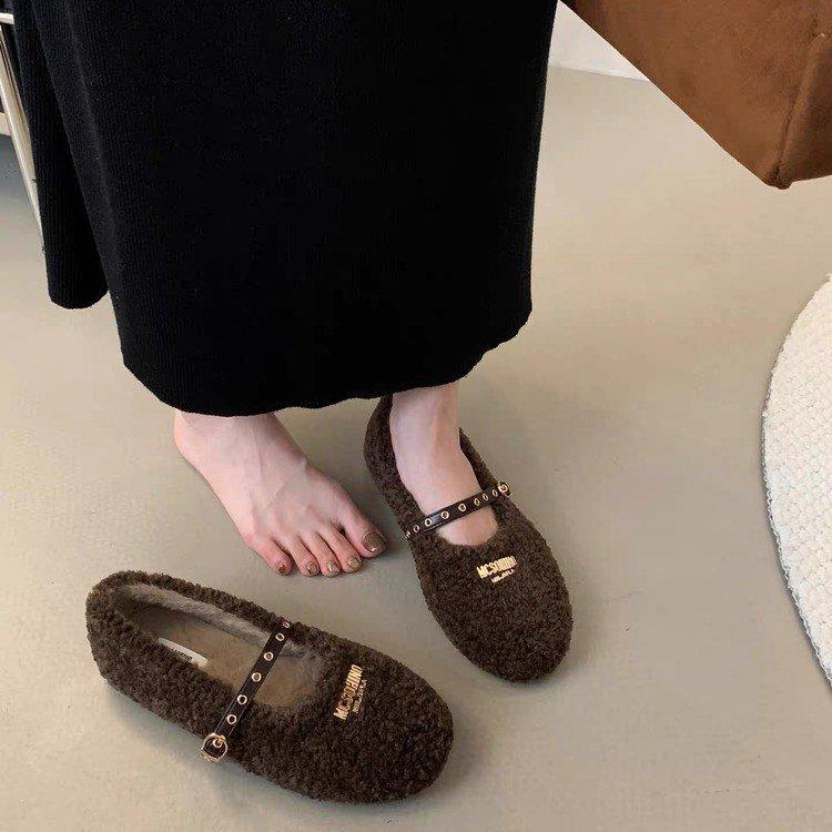 2025 autumn new retro flat-soled soft-soled fluffy shoes for women to wear autumn and winter velvet cotton shoes Mary Jane shoes