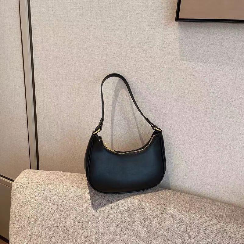 Niche design medieval retro baguette bag vintage crescent armpit bag shoulder handbag women s simplicity чёрный