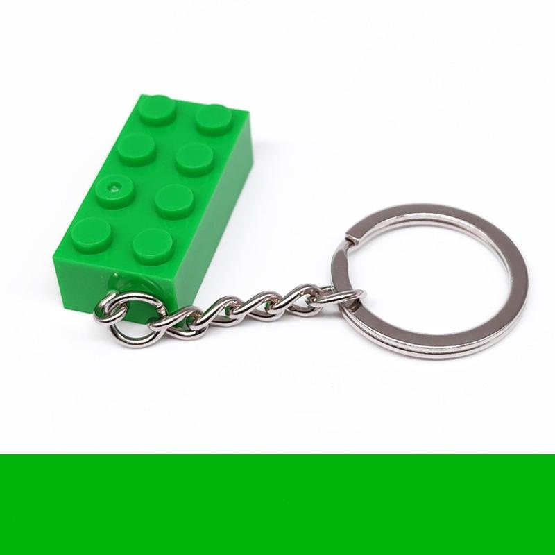 Building Block Keychain 16colors 2*4 Points Children's Novel Toys Accessories Small Particle Bricks Pendant