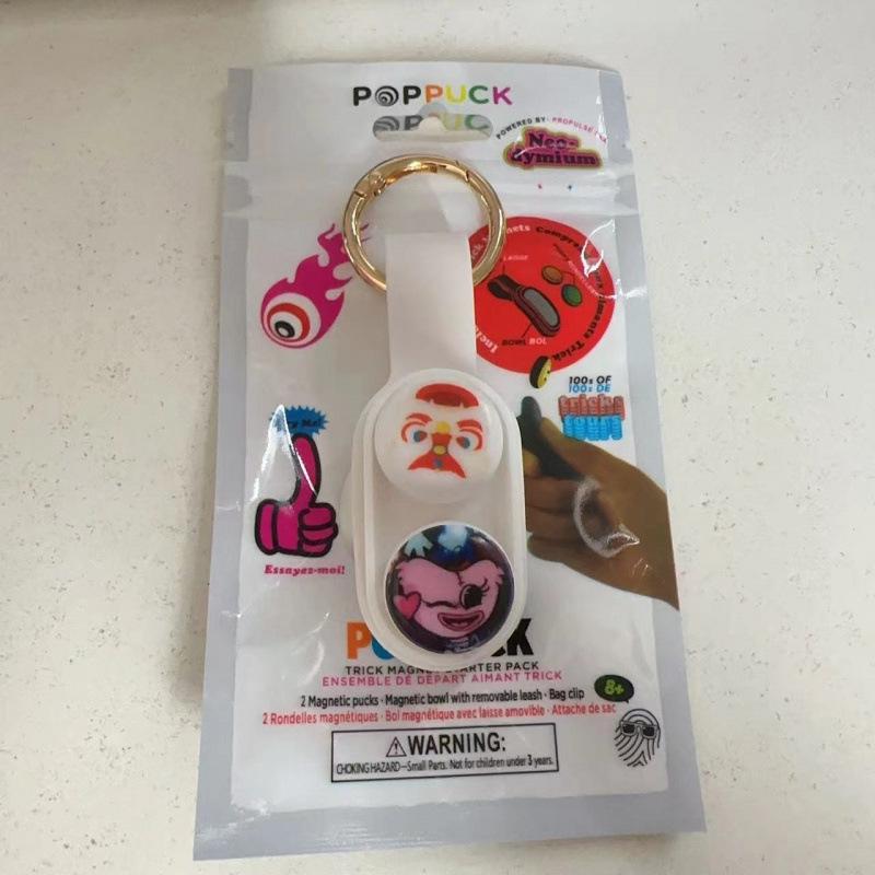 Elastic Magnetic Stress Relief Keychain