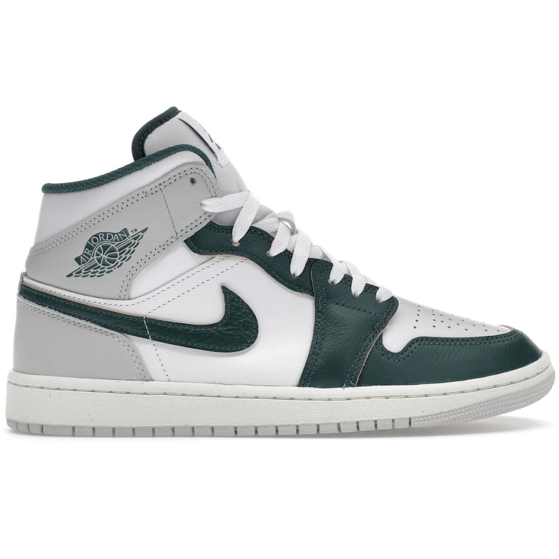 

Sneaker Jordan 1 Mid SE Oxidized Green(FQ7720-103) 40.5