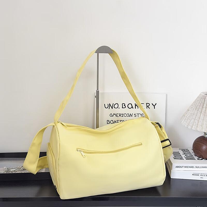 Li Shen Sports & Travel Gym Bag with Shoe Compartment