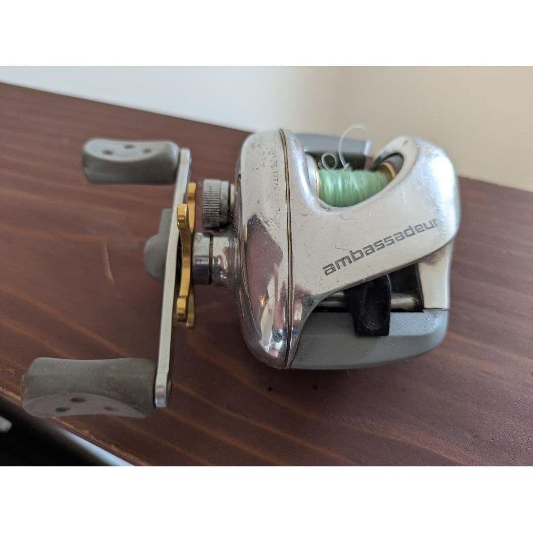 Used ambassadeur bait reel sm3000c