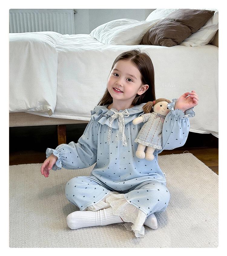 86010 Mädchen Spitzen-Pyjama-Set - Frühjahrs-Kollektion 2026 Klasse A Reiner Baumwollstoff