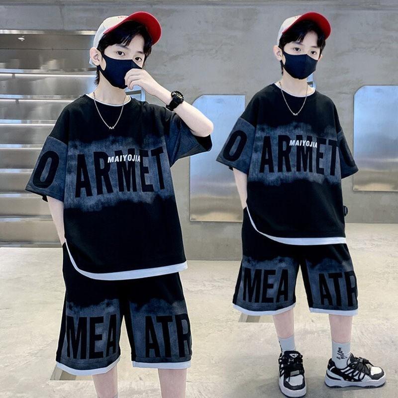 Summer clothing set suitable for boys, fashionable loose fitting set